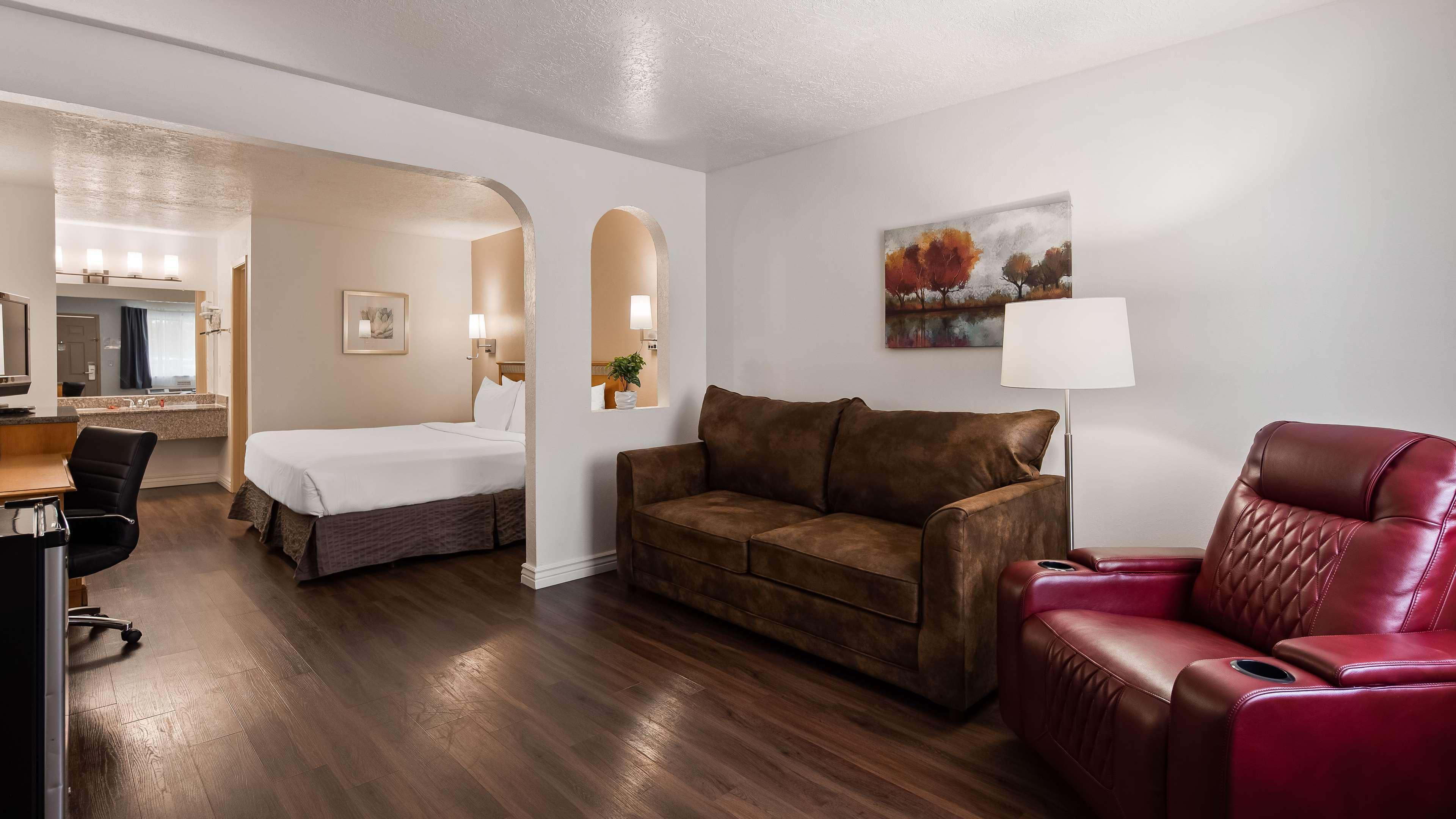 Surestay Plus Hotel By Best Western Albuquerque I-40 Eubank Ngoại thất bức ảnh