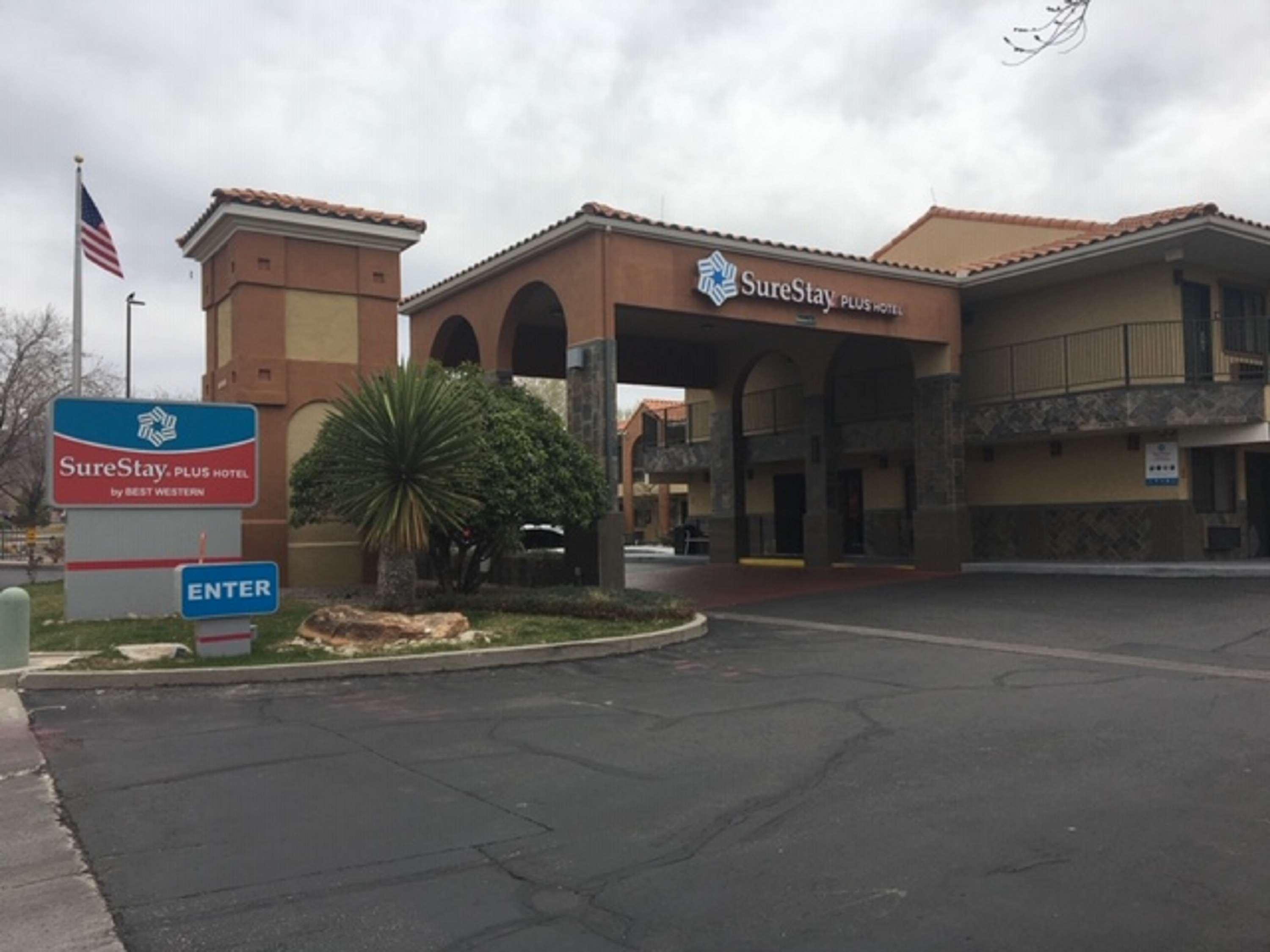 Surestay Plus Hotel By Best Western Albuquerque I-40 Eubank Ngoại thất bức ảnh
