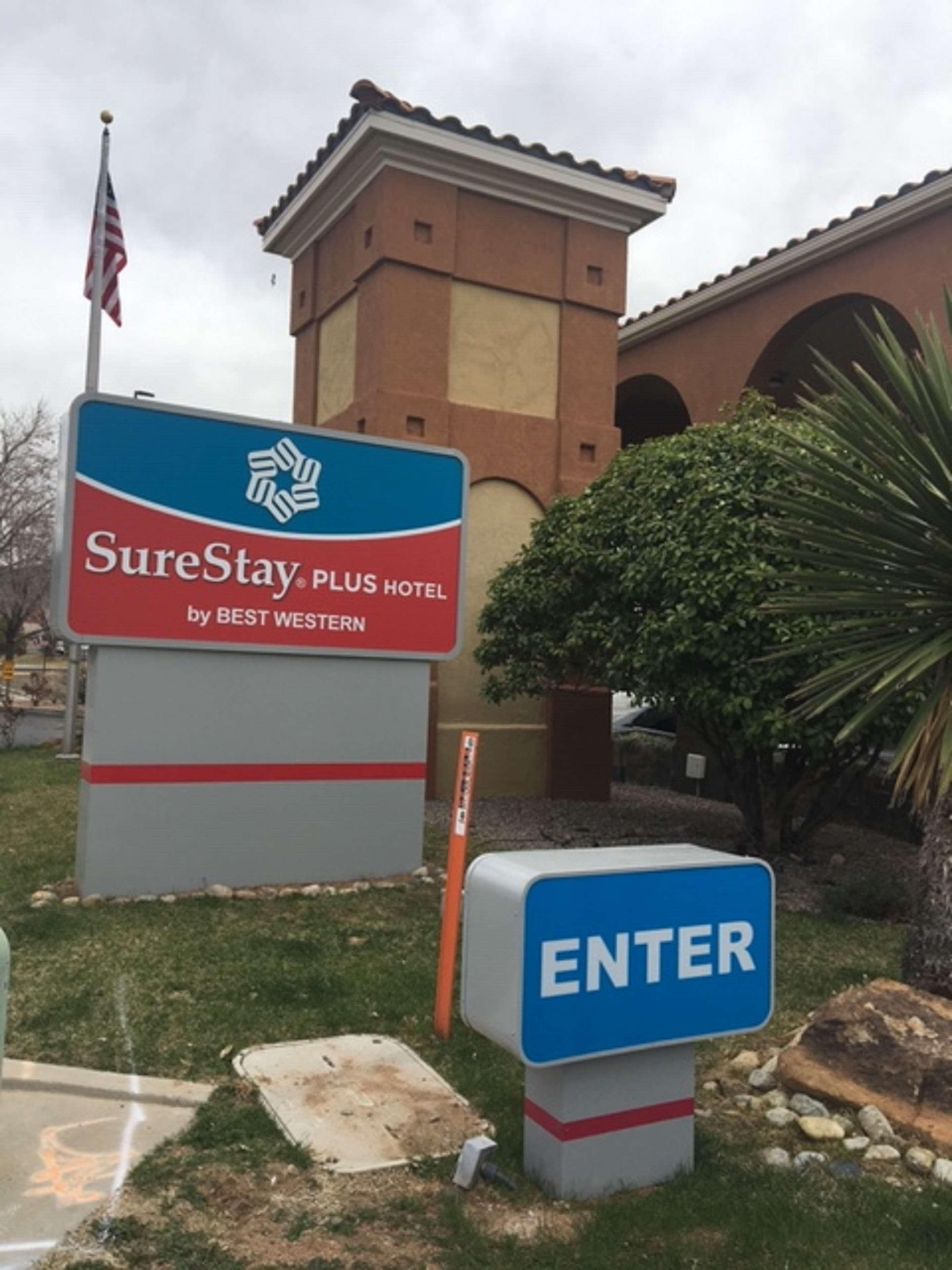 Surestay Plus Hotel By Best Western Albuquerque I-40 Eubank Ngoại thất bức ảnh